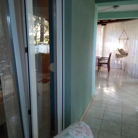 Villa Verde Apartments And Rooms Premantura Exterior photo