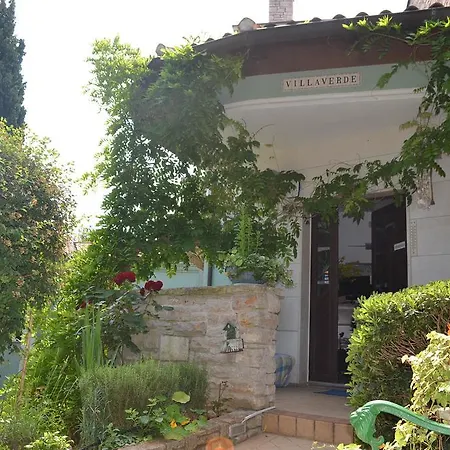 Villa Verde Apartments And Rooms Premantura Exterior photo