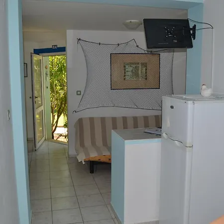 Villa Verde Apartments And Rooms Premantura Room photo